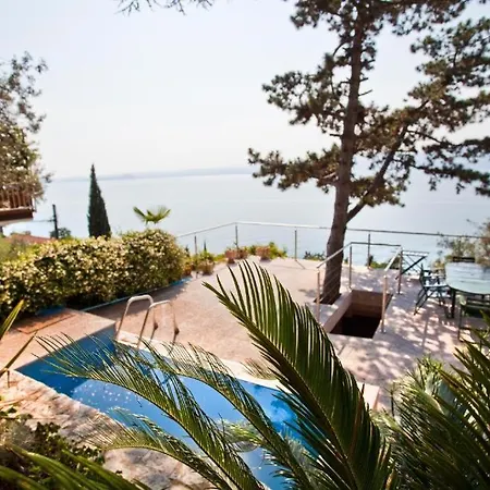 Willa Vista Lago
